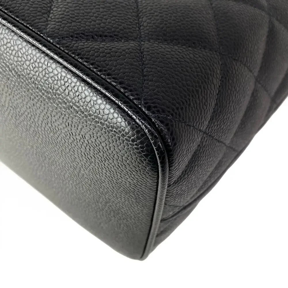 Chanel Caviar Medallion Tote Tote Bag A01804